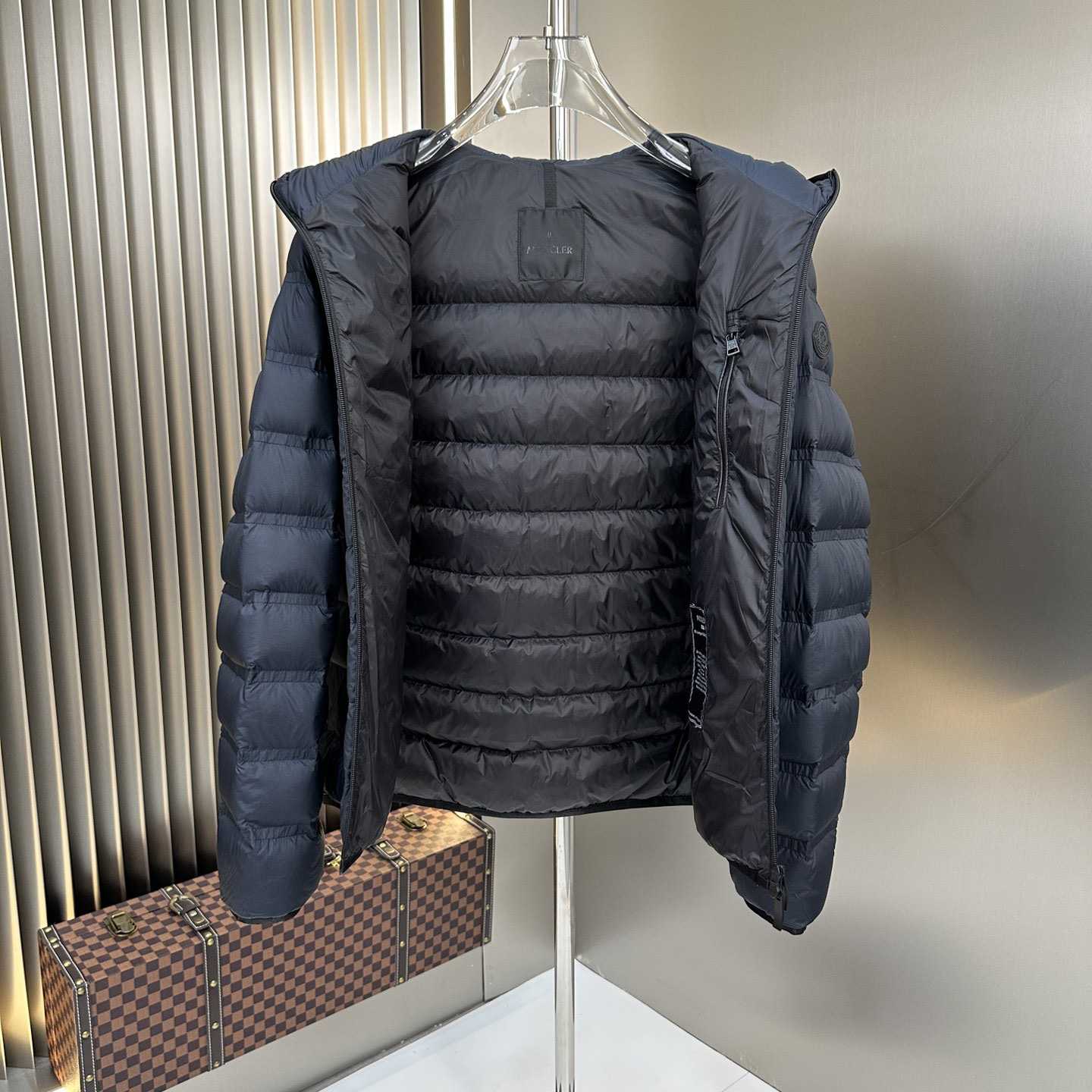 Moncler Hooded Puffer Jacket - DesignerGu