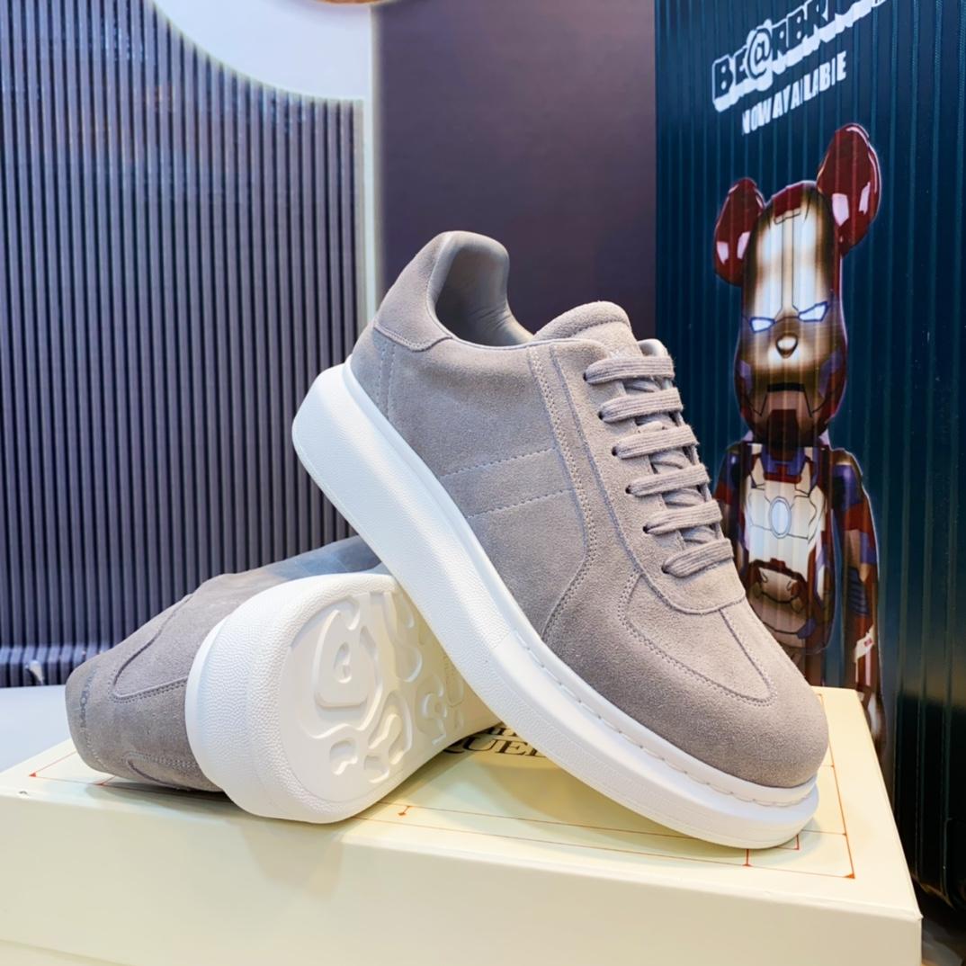 Alexander Mqueen Oversized Sneakers - DesignerGu