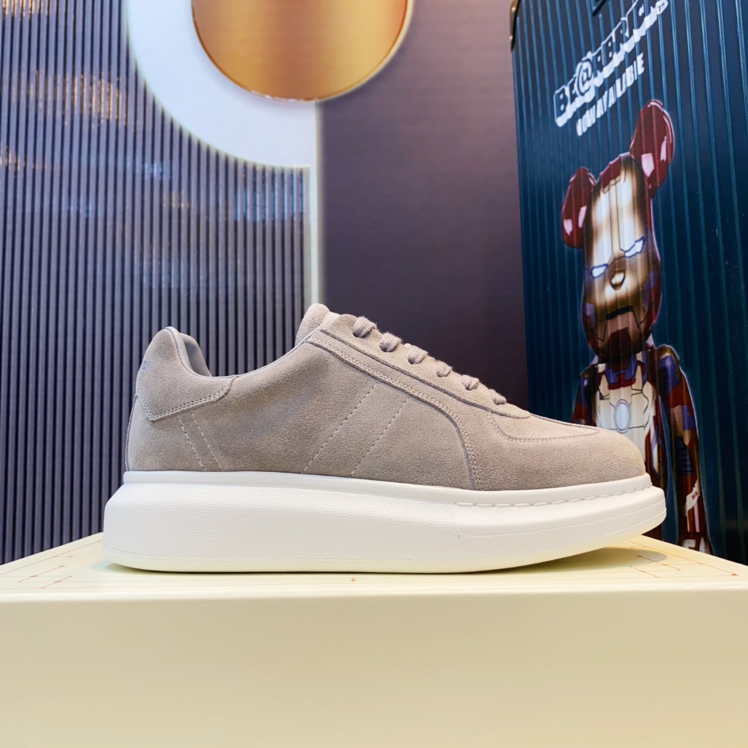 Alexander Mqueen Oversized Sneakers - DesignerGu