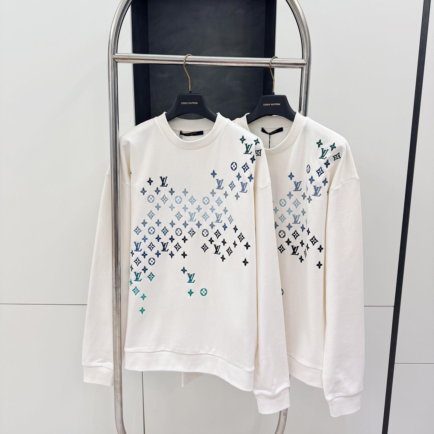 Louis Vuitton Monogram Sweatshirt - DesignerGu