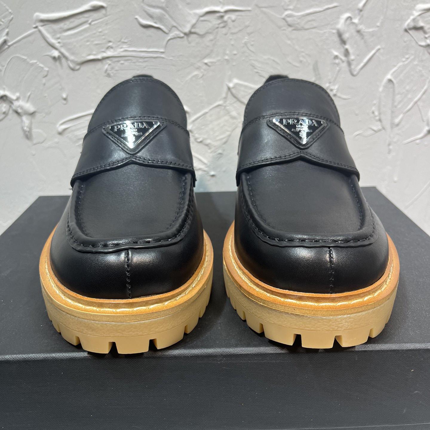 Prada Leather Loafers In Black - DesignerGu