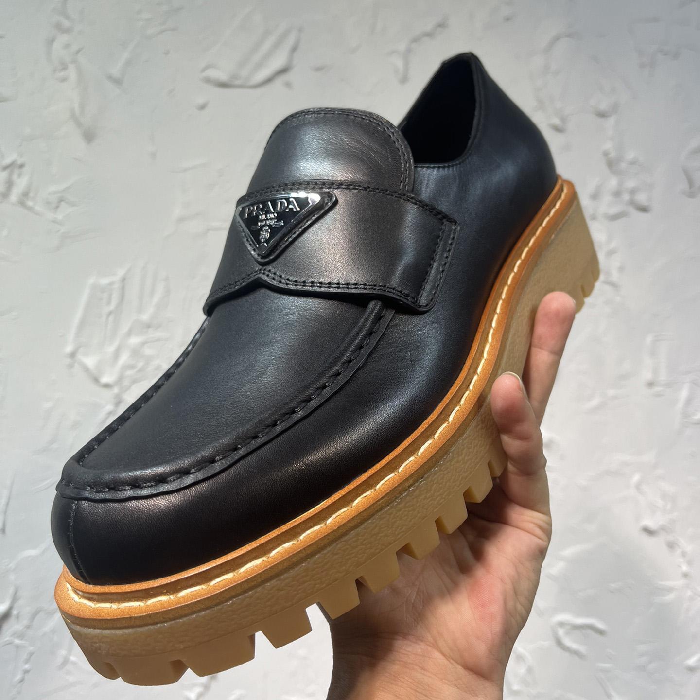 Prada Leather Loafers In Black - DesignerGu