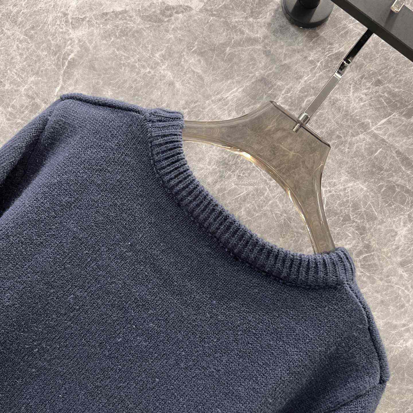 Louis Vuitton Chunky Wool Blend Pullover   - DesignerGu