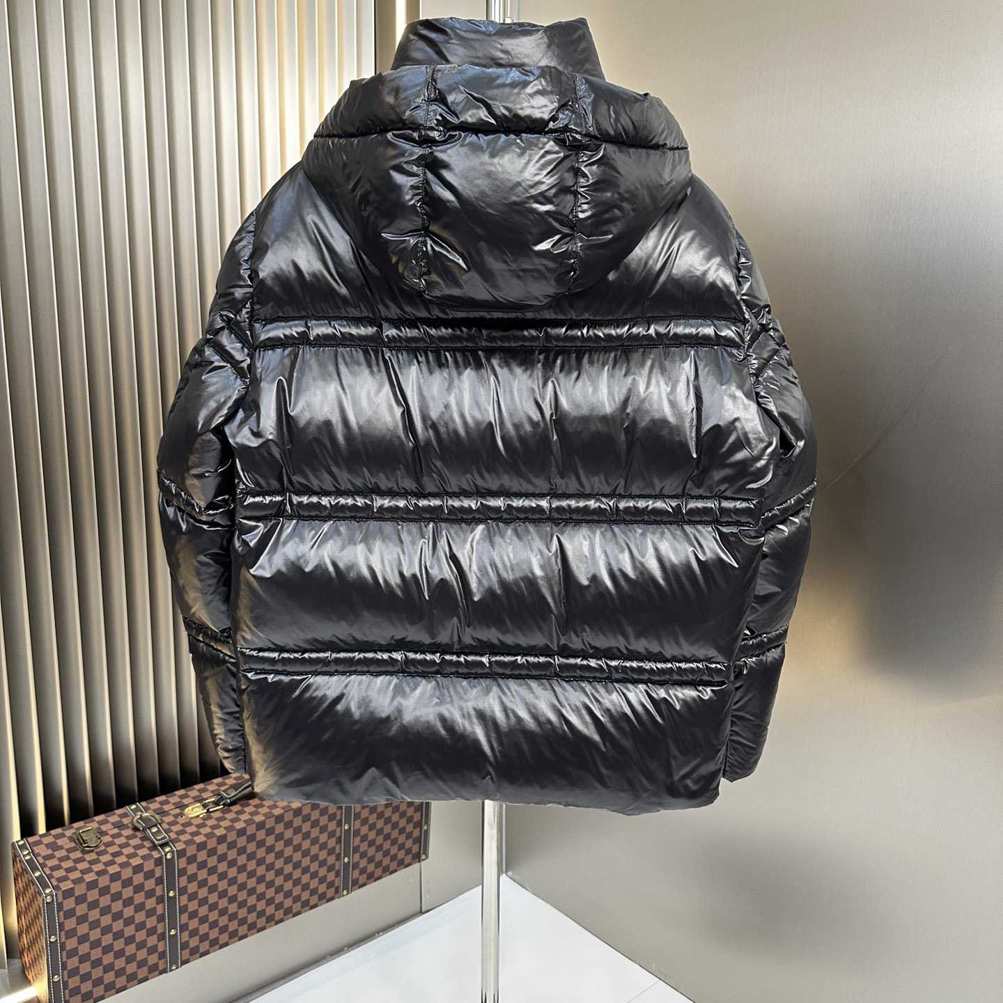 Moncler Thuban Nylon Laquè Down Jacket - DesignerGu