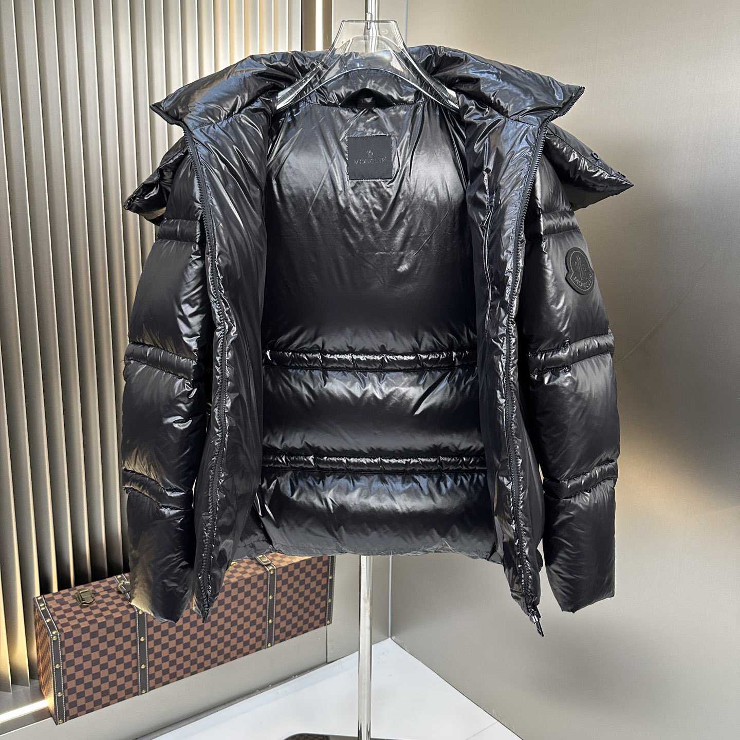 Moncler Thuban Nylon Laquè Down Jacket - DesignerGu