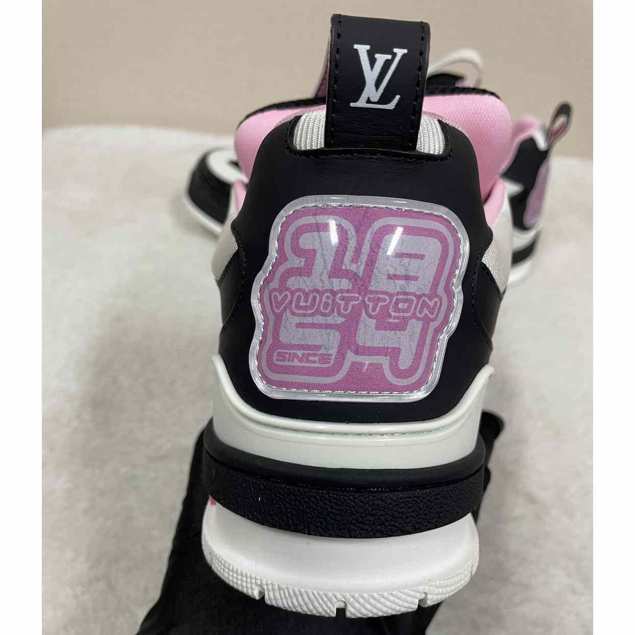 Louis Vuitton LV Skate Sneaker      - DesignerGu