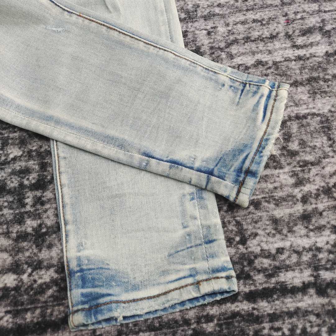 Amiri Slim Fit Jeans    686 - DesignerGu