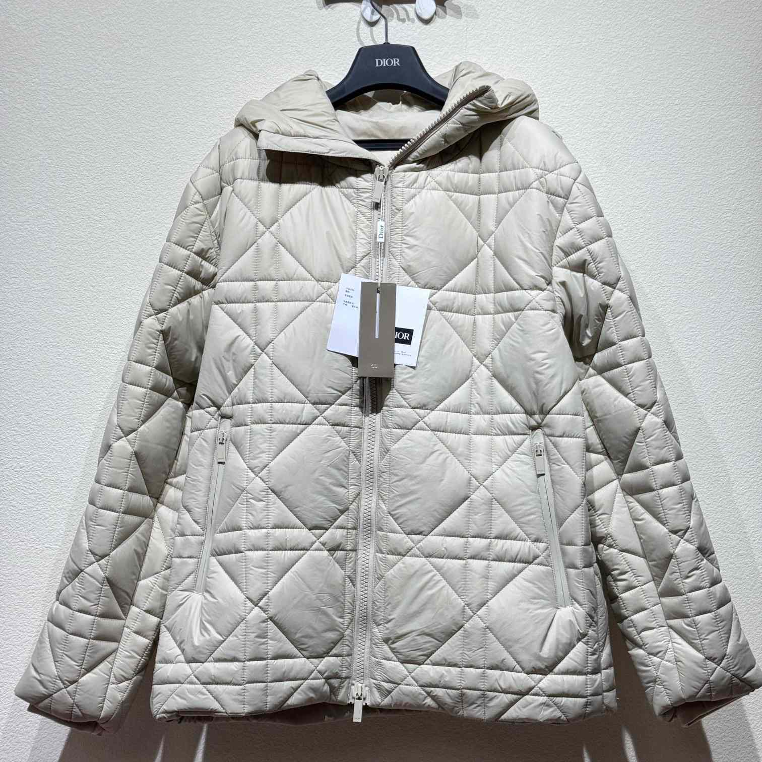 Dior Puffer Jacket - DesignerGu