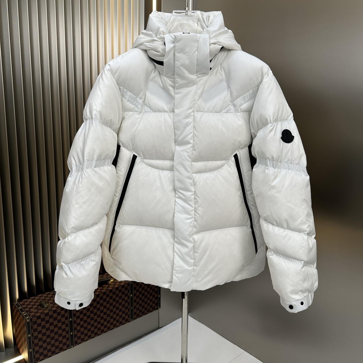 Moncler Jarama Hooded Puffer Jacket - DesignerGu