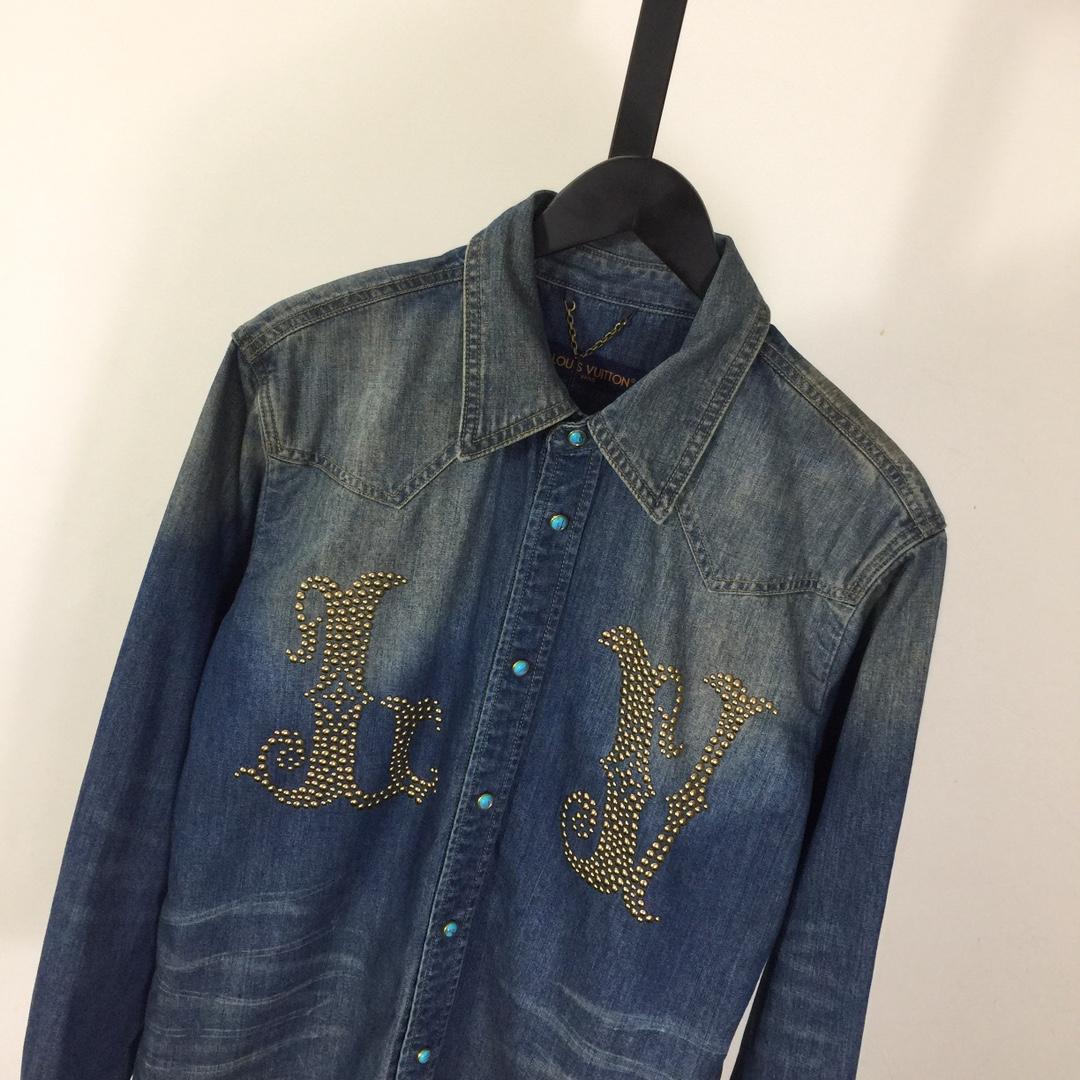 Louis Vuitton Fitted Long-Sleeved Denim Shirt   1AFXL5 - DesignerGu