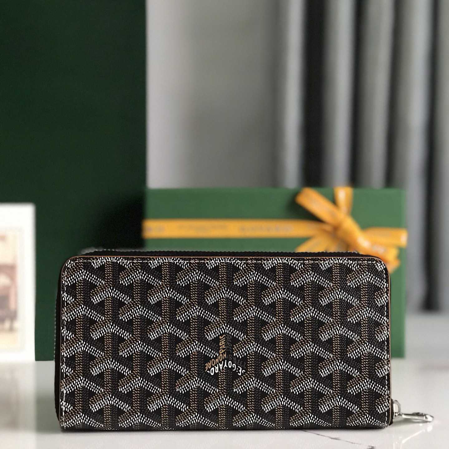 Goyard Matignon GM Wallet - DesignerGu