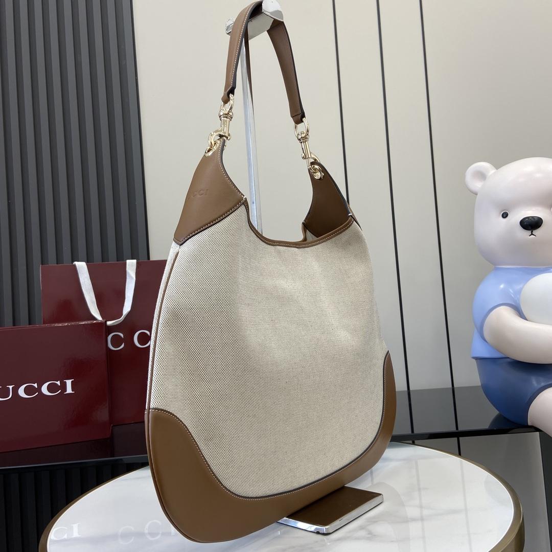 Gucci B Medium Shoulder Bag - DesignerGu