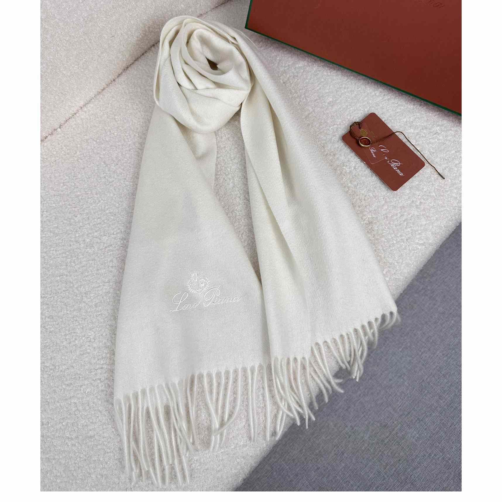 Loro Piana Grande Unita Scarf - DesignerGu