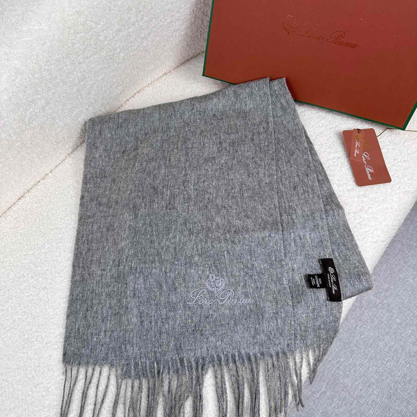 Loro Piana Grande Unita Scarf - DesignerGu