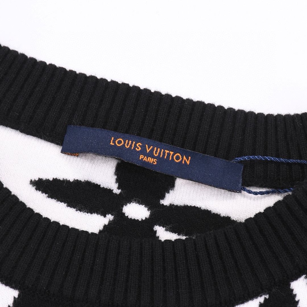 Louis Vuitton Monogram Sweater - DesignerGu