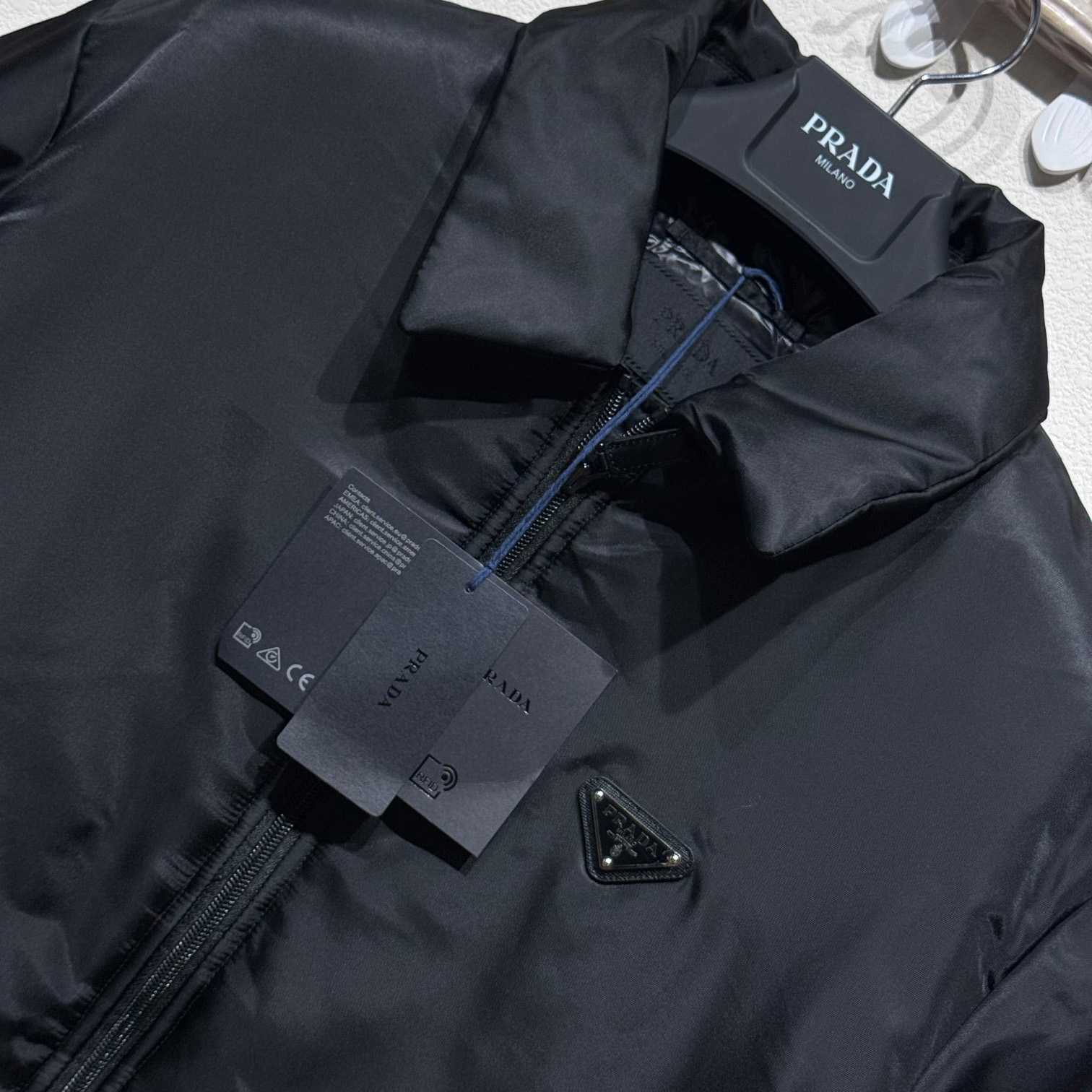 Prada Cropped Re-Nylon Down Jacket - DesignerGu