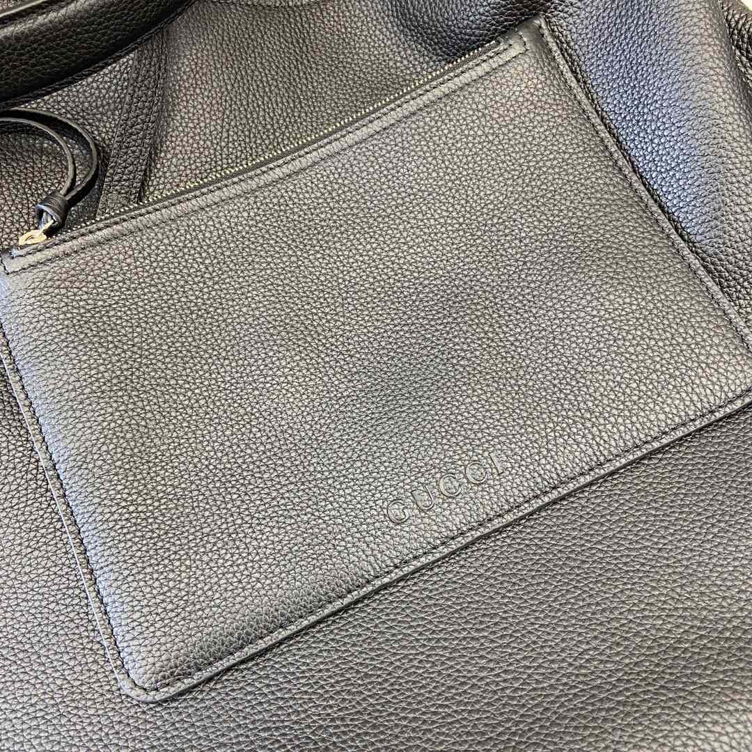 Gucci B Medium Shoulder Bag - DesignerGu