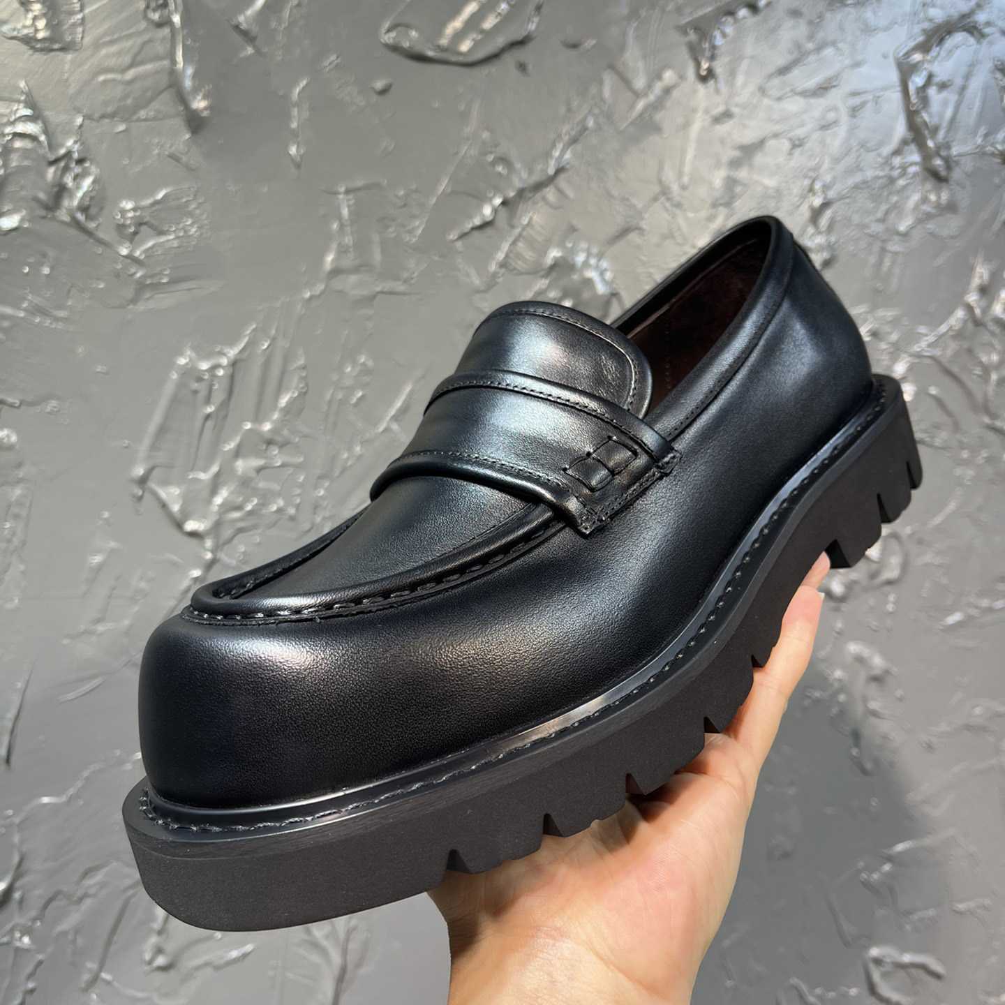 Bottega Veneta Haddock Loafer - DesignerGu