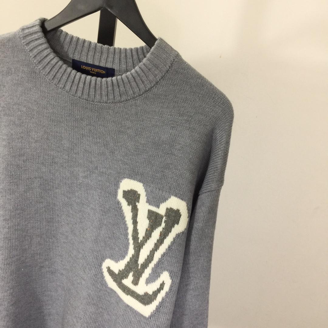 Louis Vuitton Logo Sweater - DesignerGu