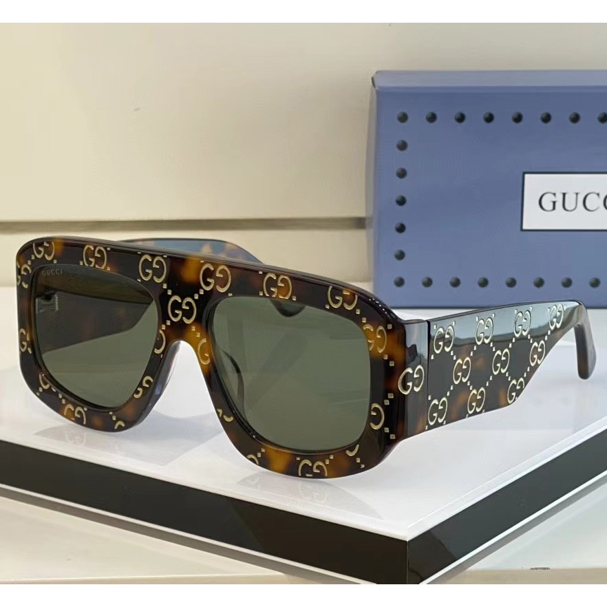 Gucci Sunglasses   - DesignerGu