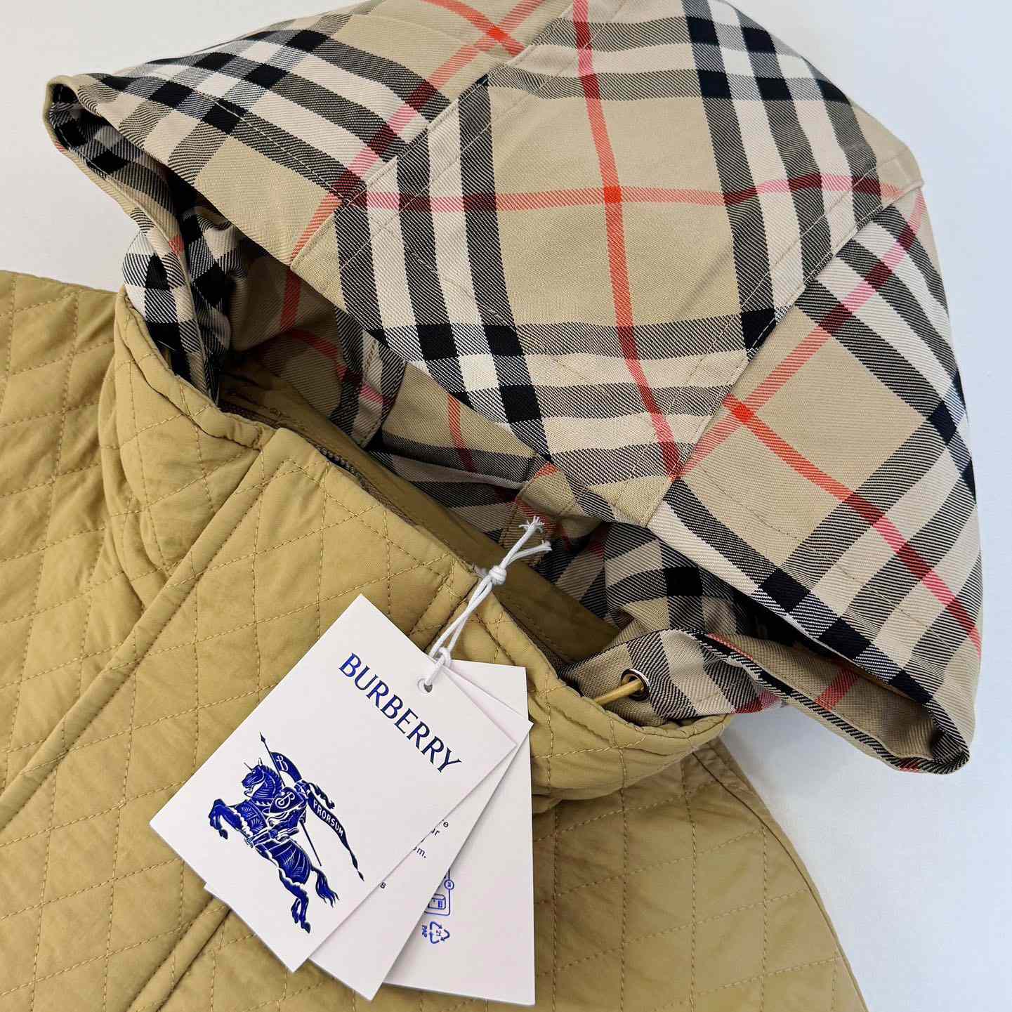 Burberry Check Hood Quilted Nylon Jacket - DesignerGu