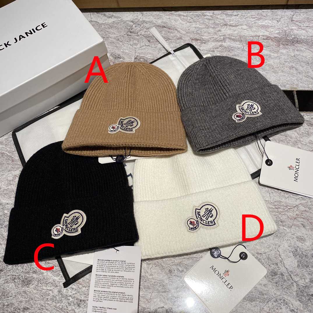 Moncler Beanie  - DesignerGu