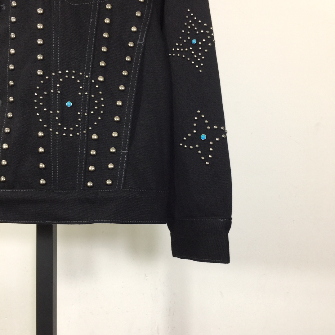 Louis Vuitton Embroidered Denim Jacket   1AFWX5 - DesignerGu