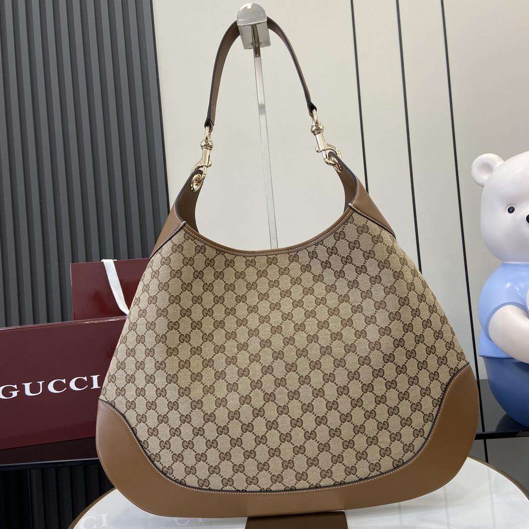 Gucci B Medium Shoulder Bag - DesignerGu