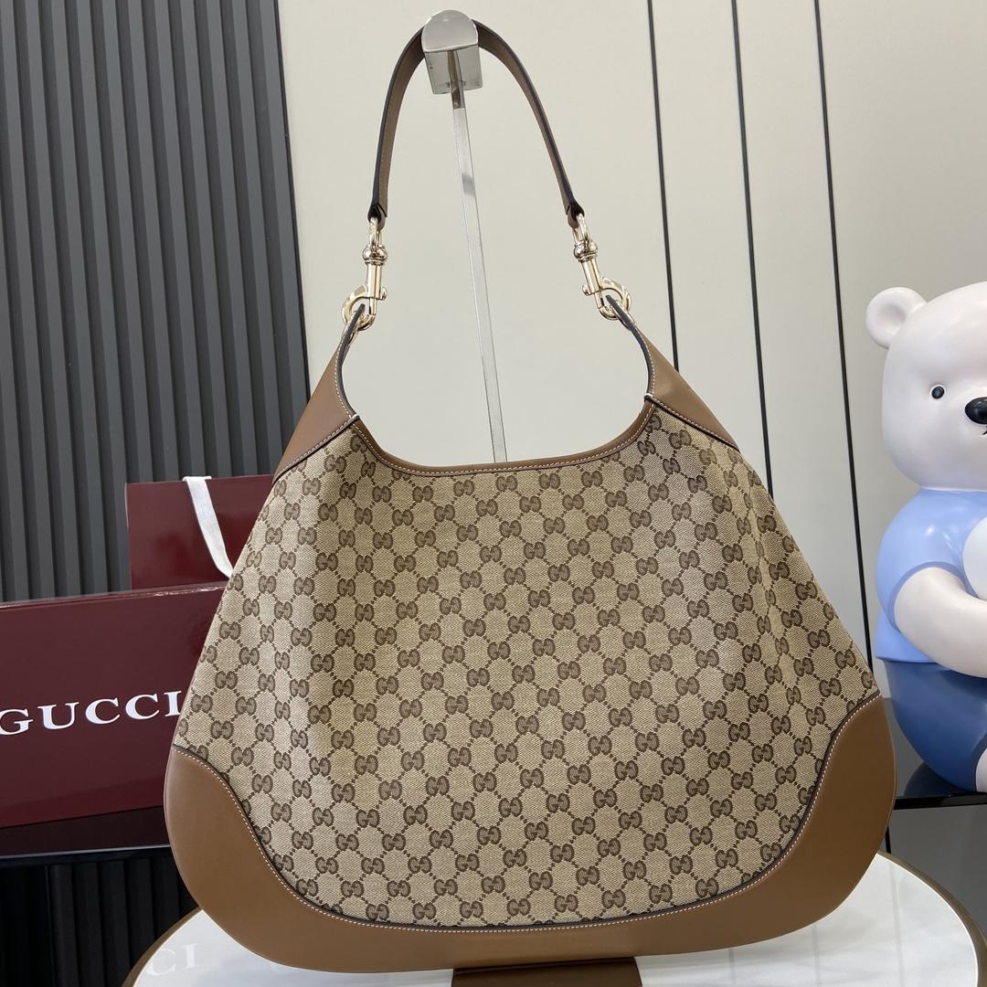 Gucci B Medium Shoulder Bag - DesignerGu