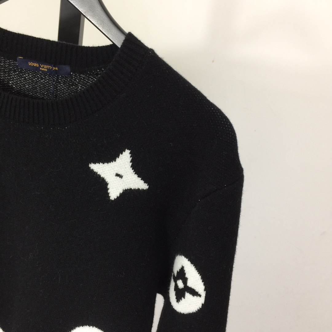 Louis Vuitton Monogram Sweater - DesignerGu