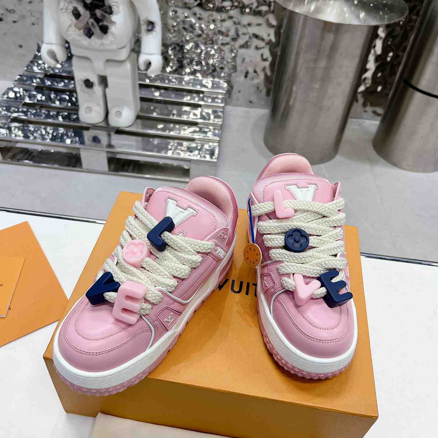 Louis Vuitton LV Trainer Maxi Sneaker   1AD6C8 - DesignerGu