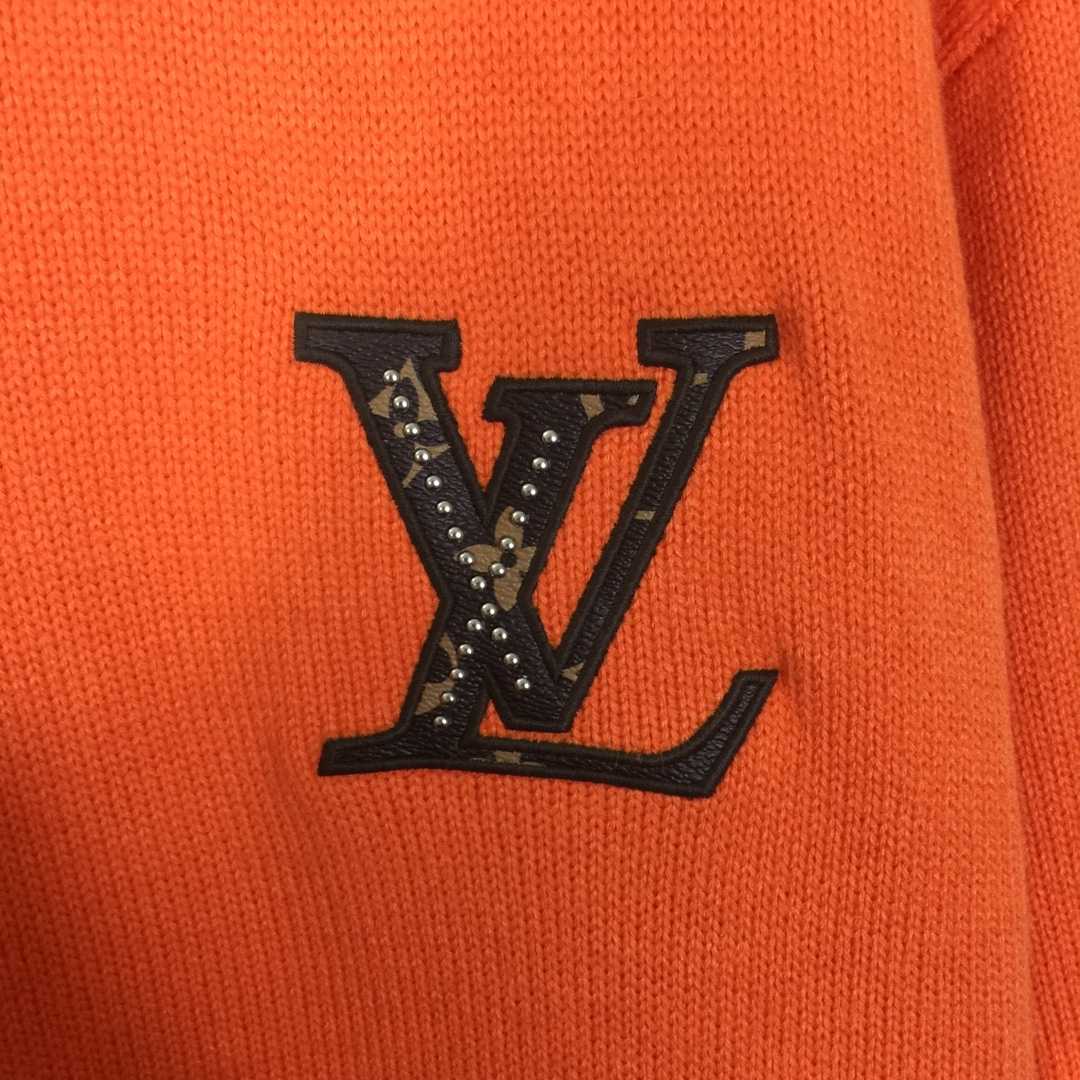 Louis Vuitton Logo Sweater - DesignerGu