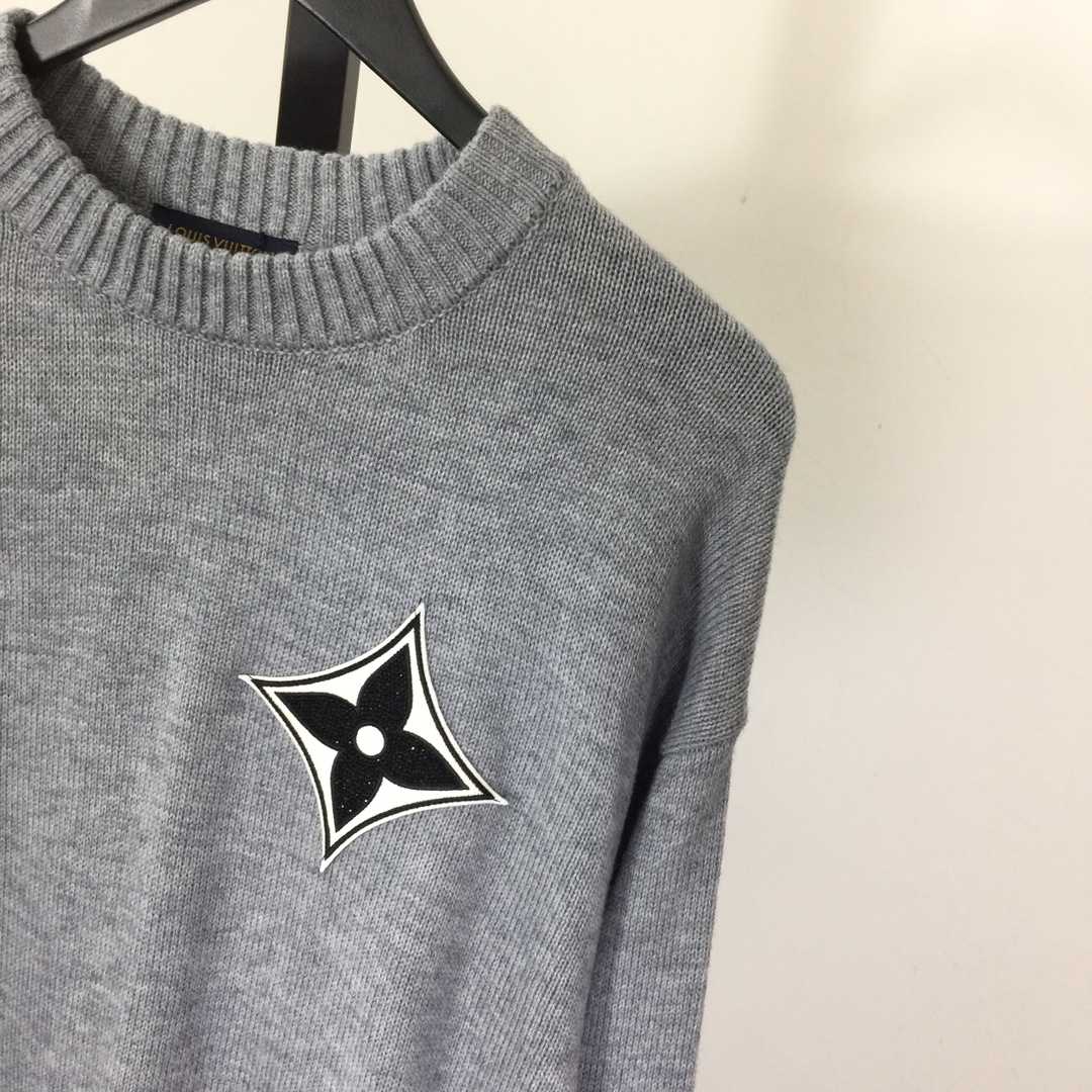 Louis Vuitton Logo Sweater - DesignerGu