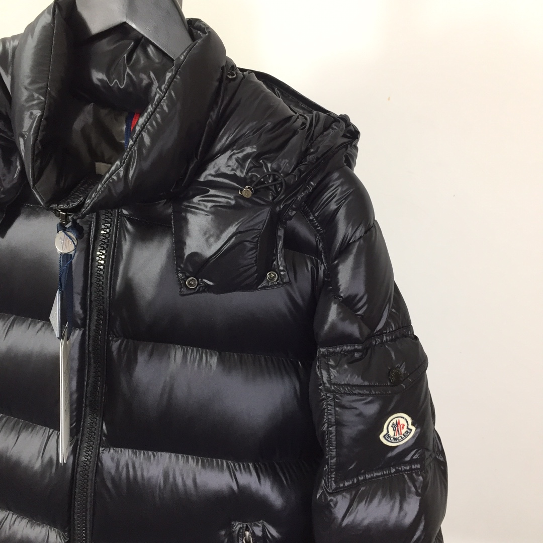 Moncler Maya Short Down Jacket - DesignerGu