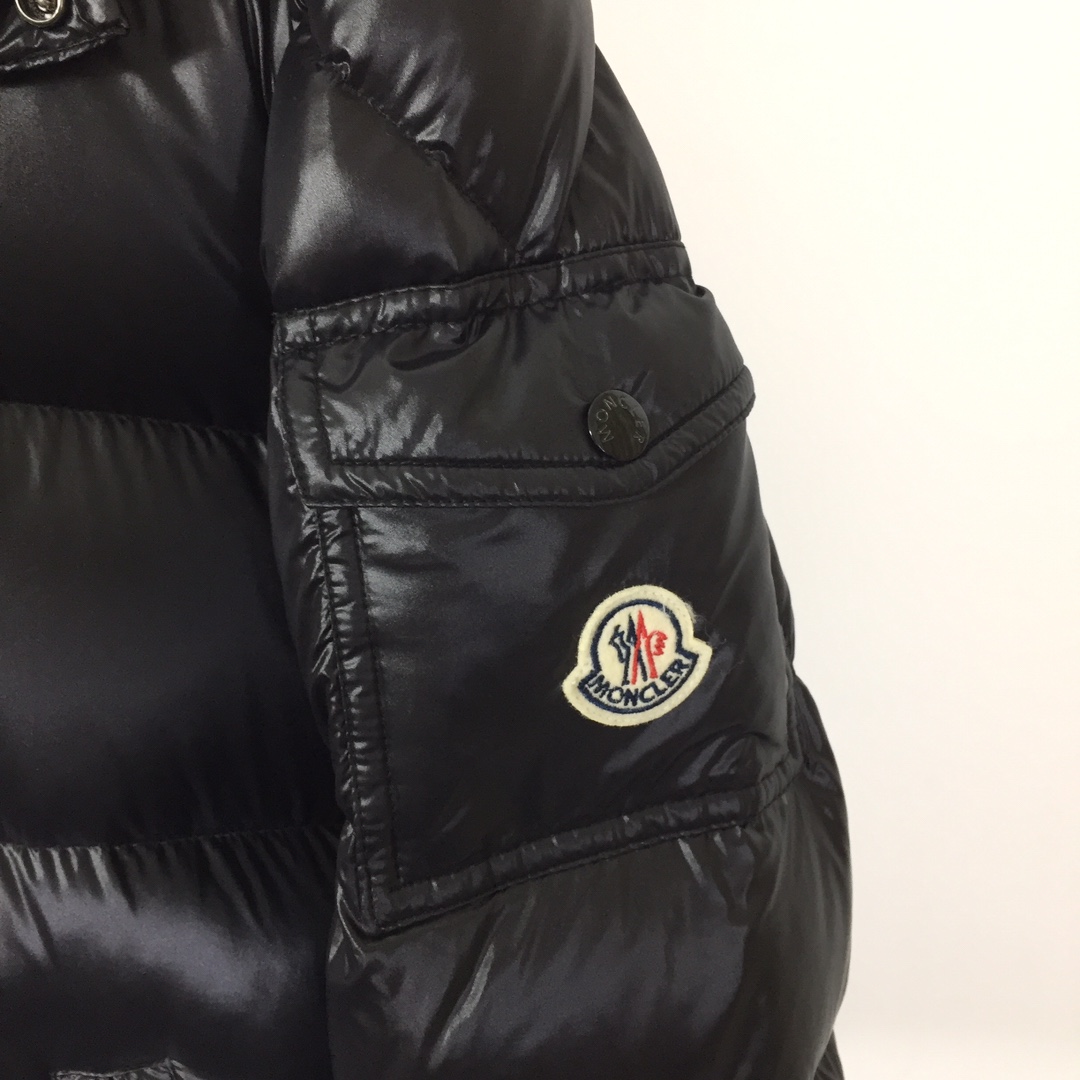 Moncler Maya Short Down Jacket - DesignerGu