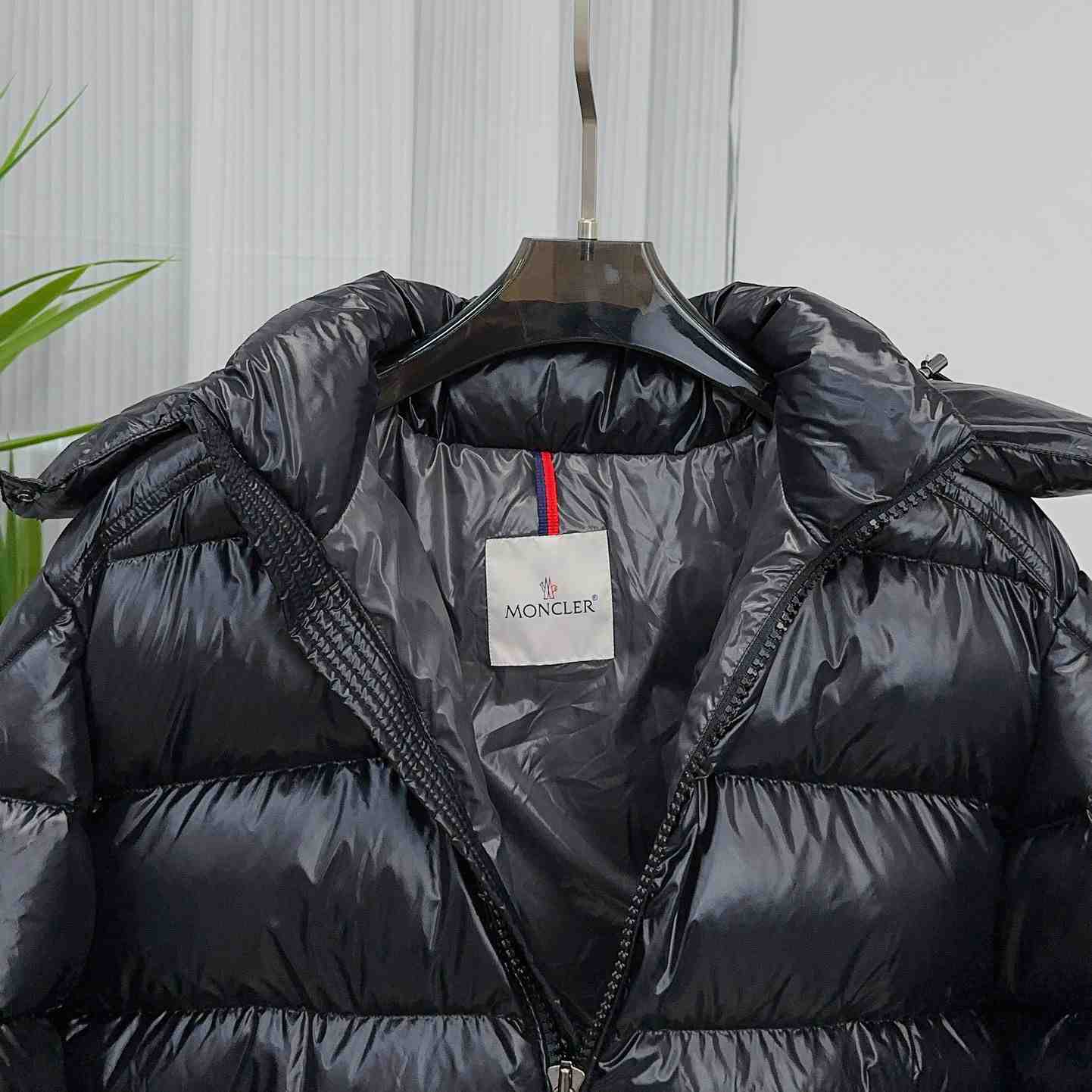 Moncler Maya Hooded Short Down Jacket - DesignerGu