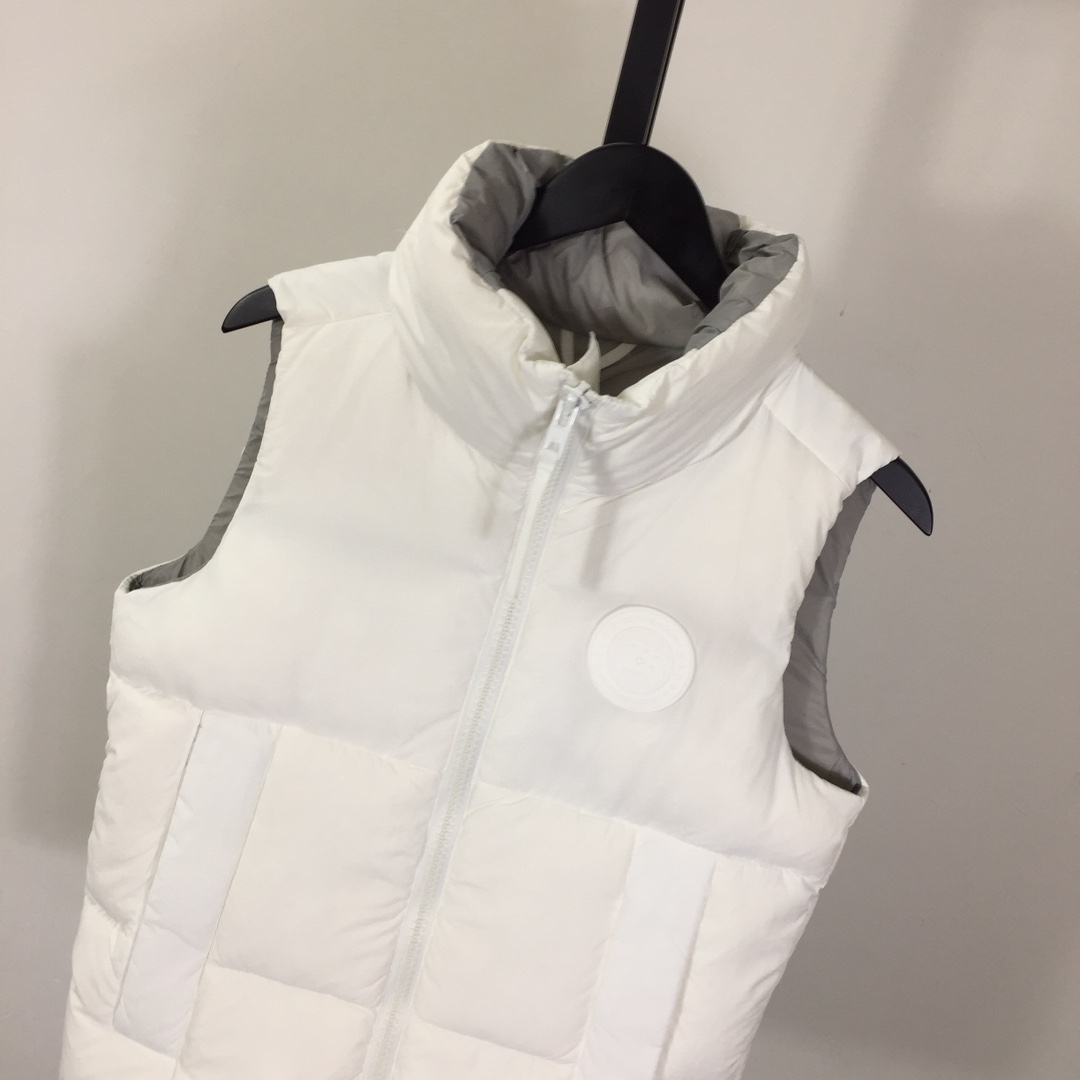 Canada Goose Down Vest - DesignerGu