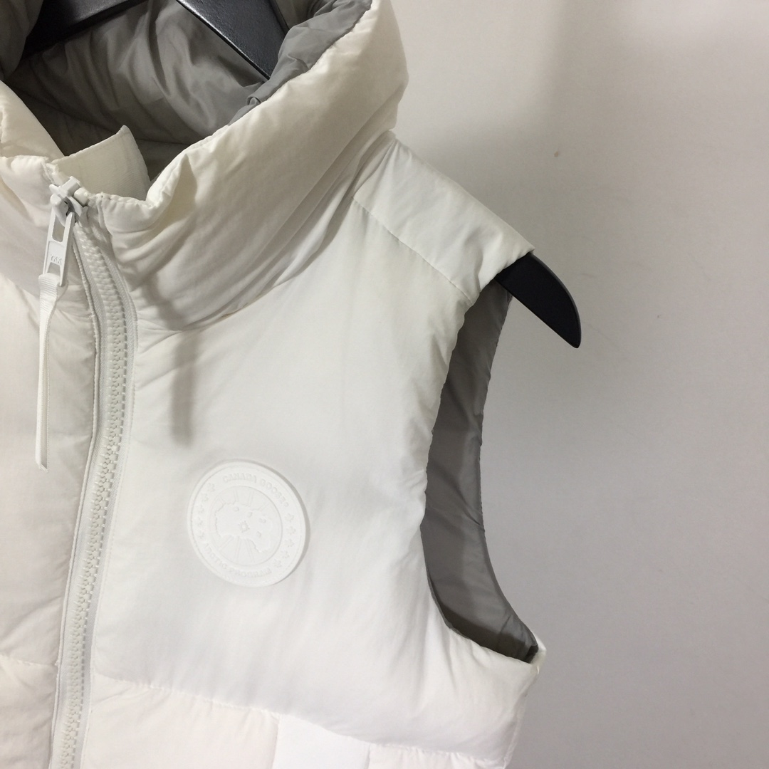 Canada Goose Down Vest - DesignerGu