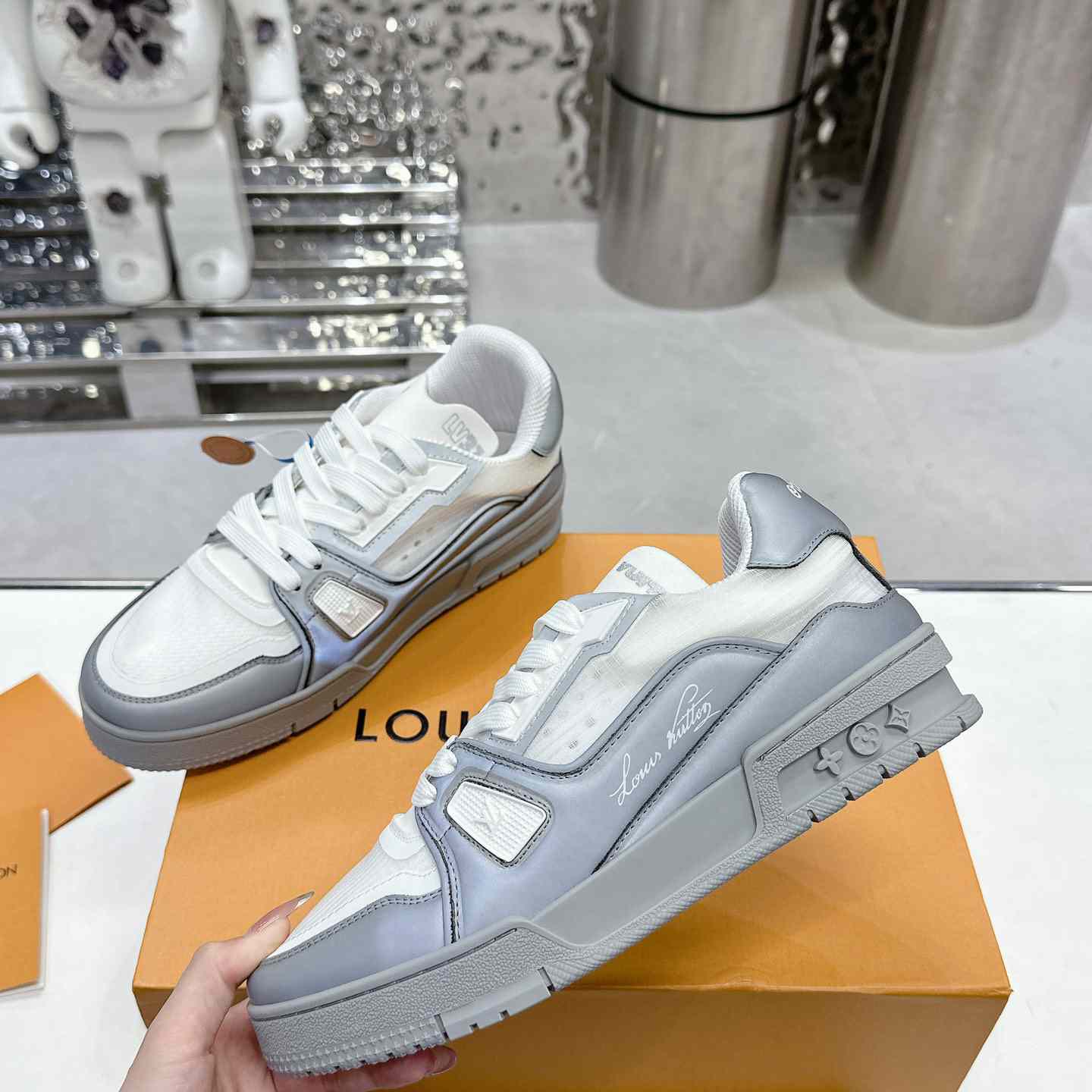 Louis Vuitton LV Trainer Sneaker   1AD6TY - DesignerGu