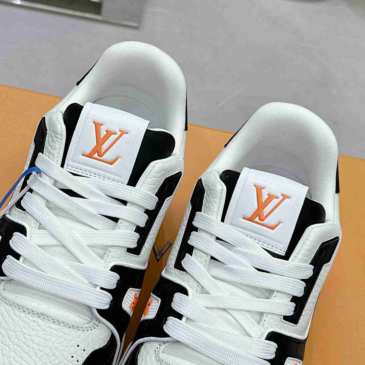 Louis Vuitton LV Trainer Sneaker  1ADDZY - DesignerGu