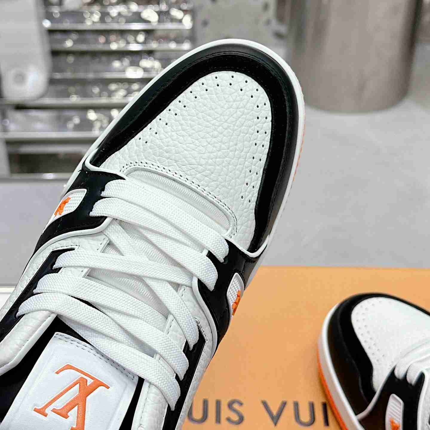 Louis Vuitton LV Trainer Sneaker  1ADDZY - DesignerGu