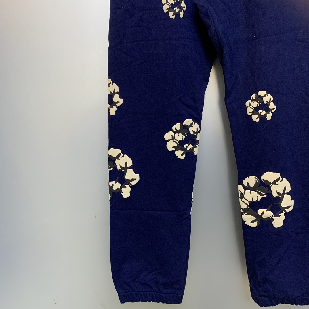 Denim Tears Cactus Tears Wreath Sweatpants Navy - DesignerGu