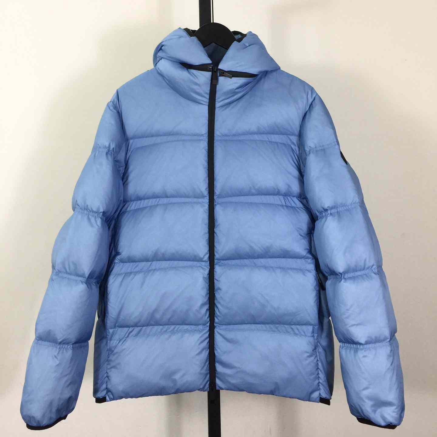 Moncler Masac Short Down Jacket - DesignerGu