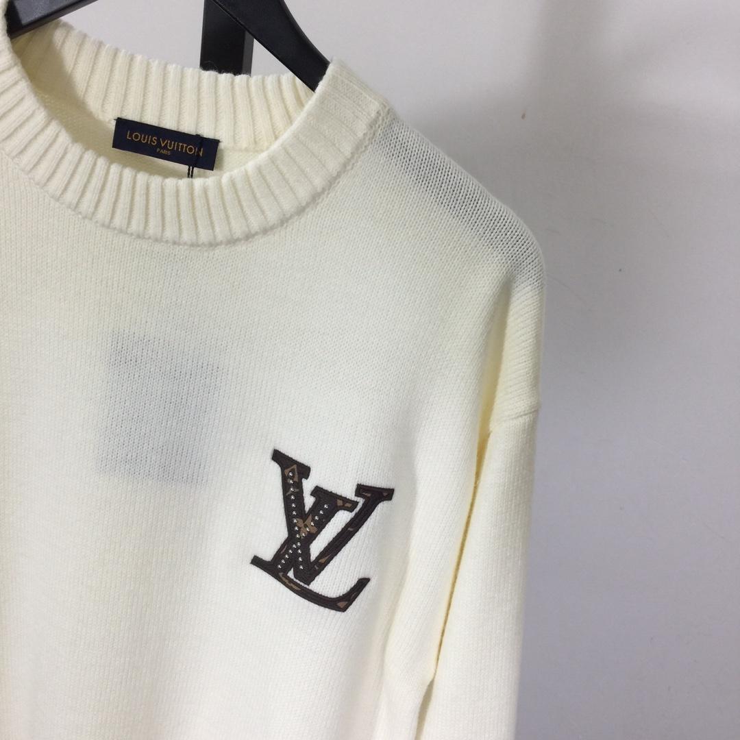 Louis Vuitton Logo Sweater - DesignerGu