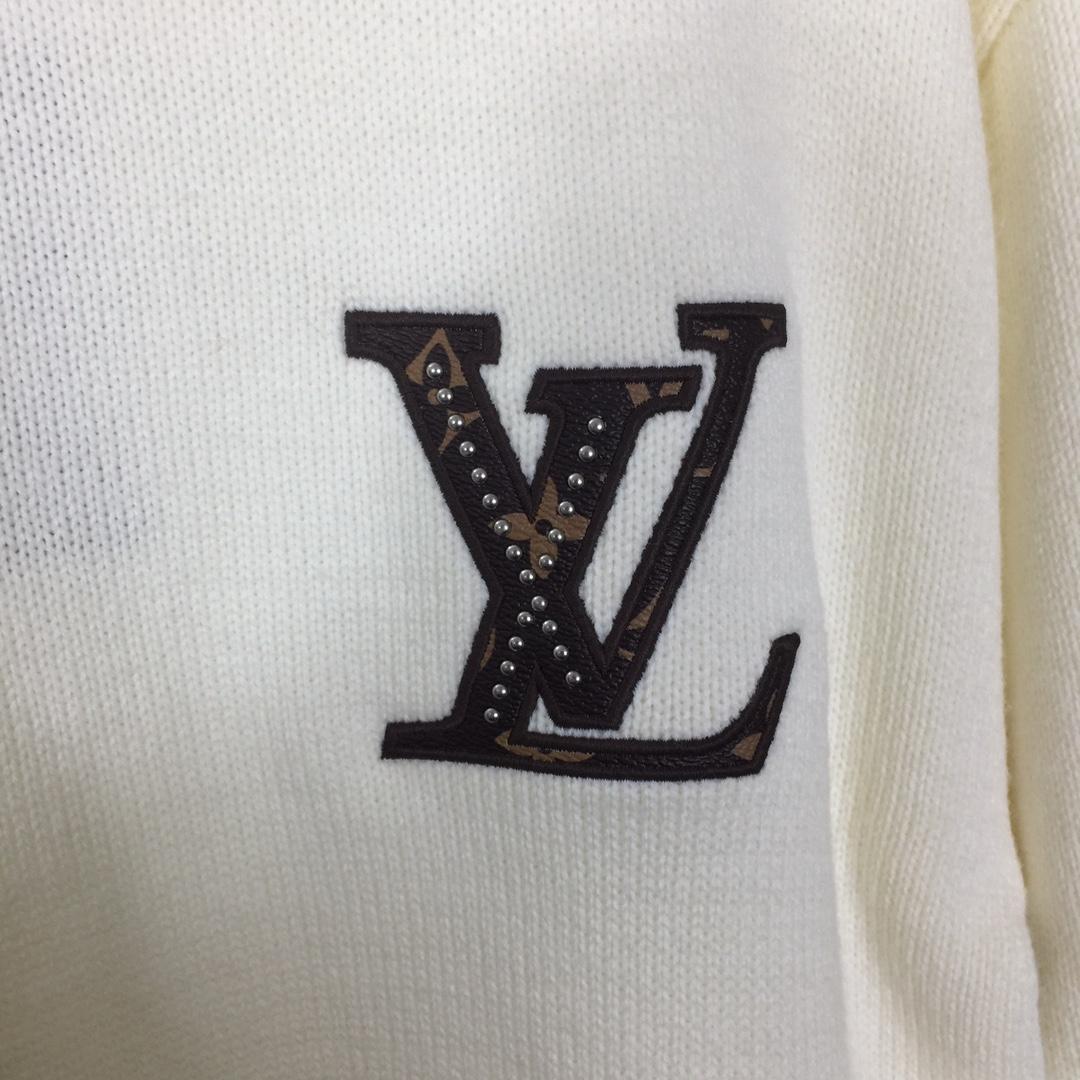 Louis Vuitton Logo Sweater - DesignerGu