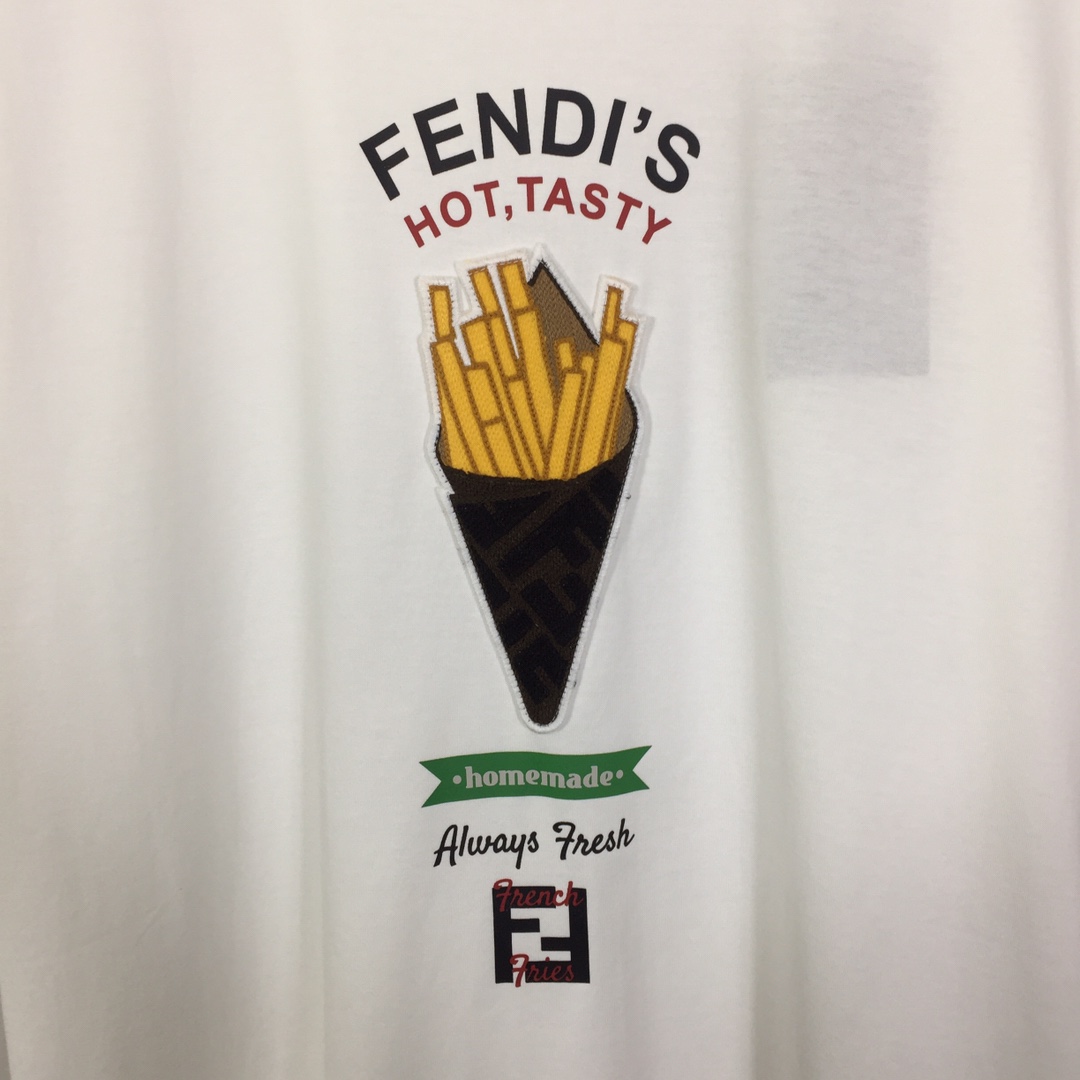 Fendi White Cotton Fendilicious T-shirt - DesignerGu