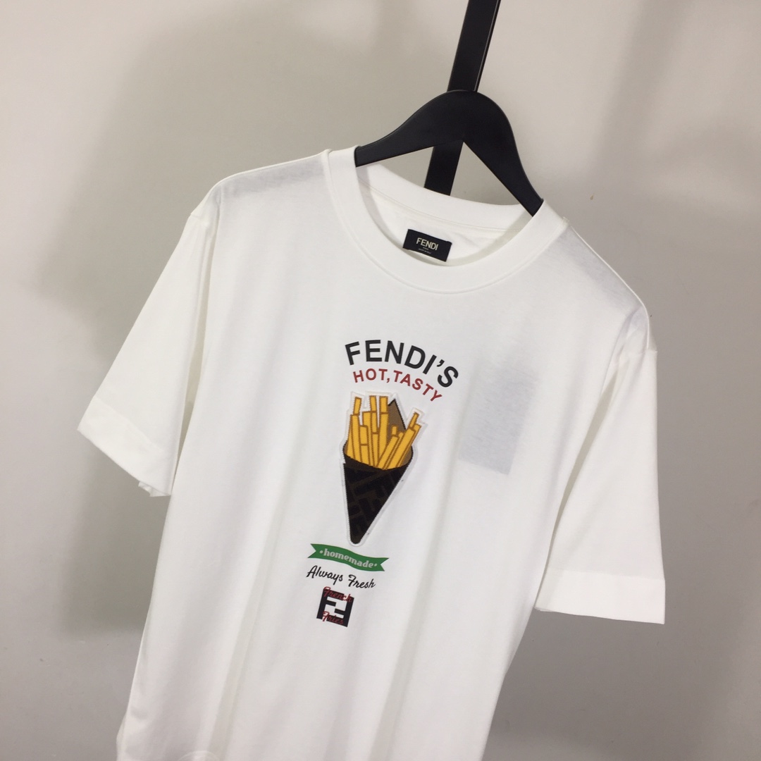 Fendi White Cotton Fendilicious T-shirt - DesignerGu