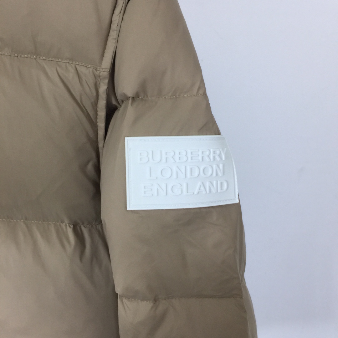 Burberry Puffer Jacket - DesignerGu