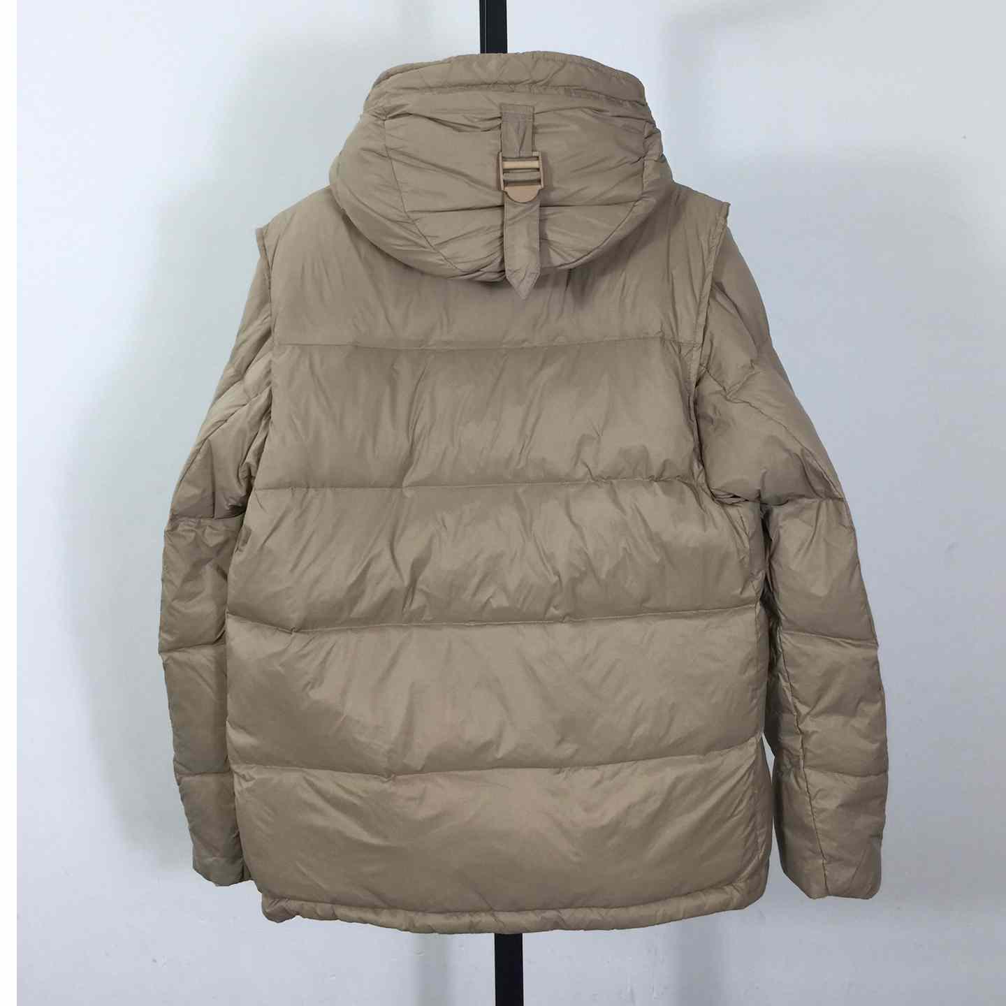 Burberry Puffer Jacket - DesignerGu