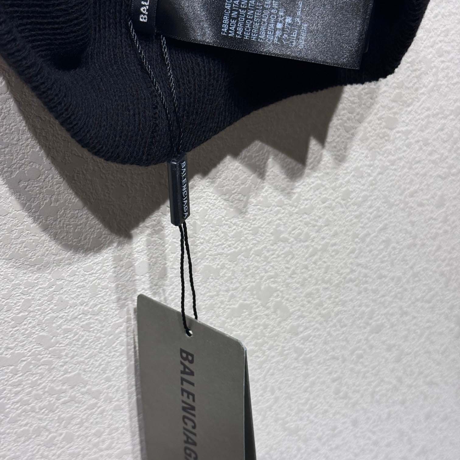 Balenciag Beanie  - DesignerGu